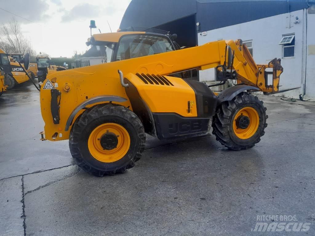 JCB 541-70 텔러 핸들러