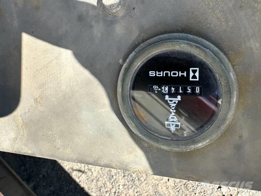 SkyJack SJ 3226 가위형 리프트