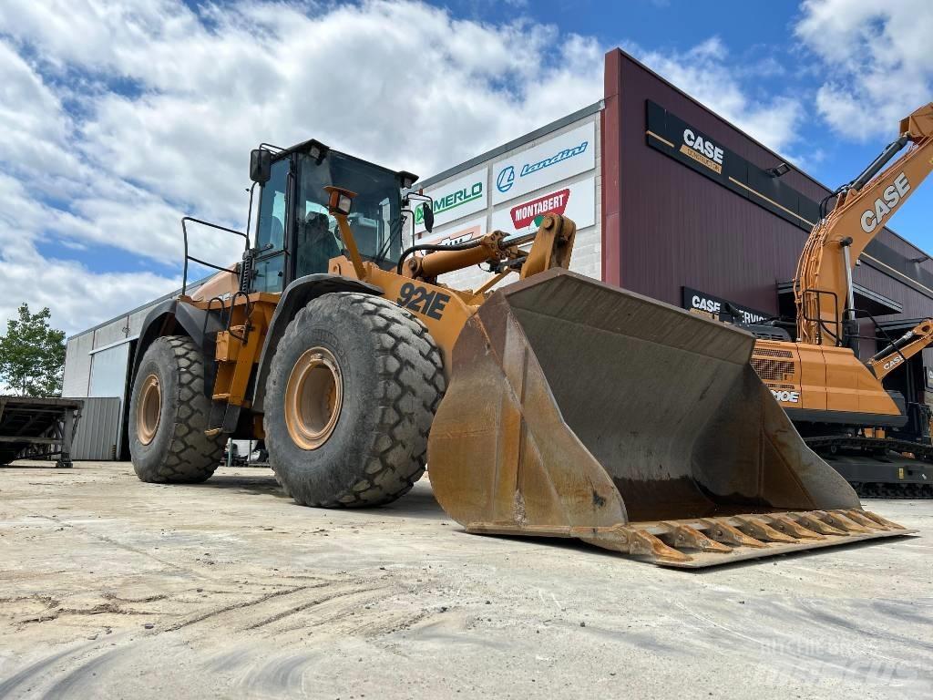 CASE 921 E  휠로우더