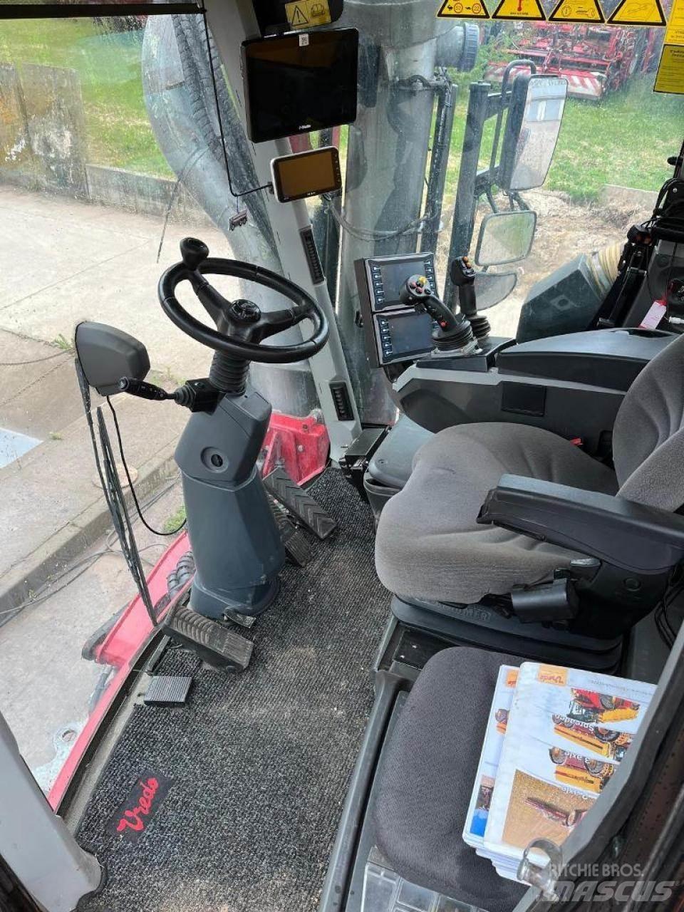 Vredo VT7028-2 슬러리 탱커