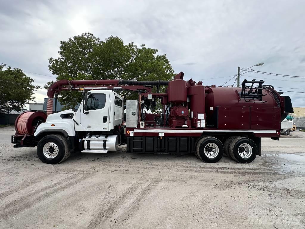 Freightliner 114 SD 콤비/진공 트럭