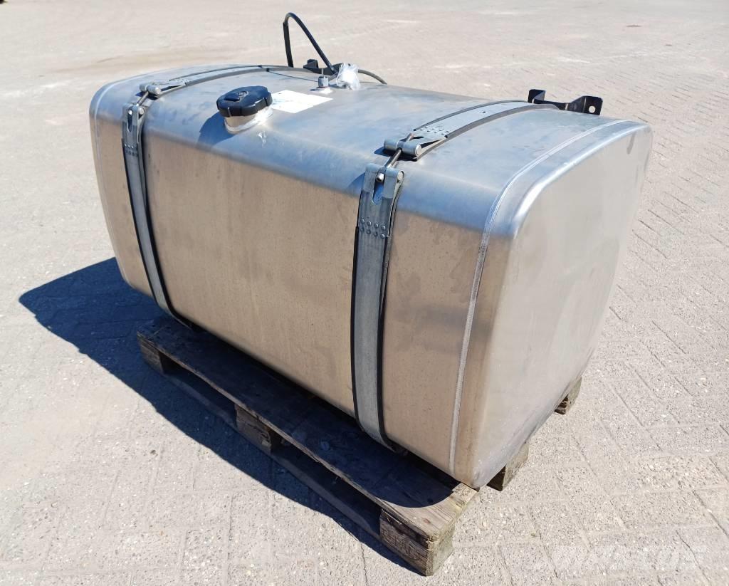 MAN Tank 580 liter 연료 및 첨가제 탱크