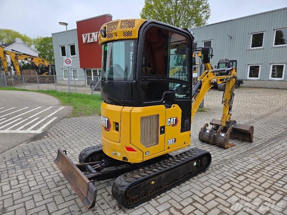 CAT 302CR 소형 굴삭기 7톤 미만