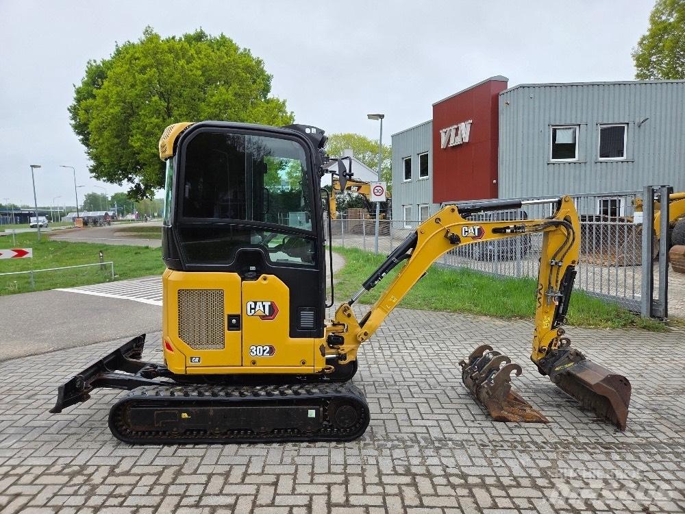 CAT 302CR 소형 굴삭기 7톤 미만