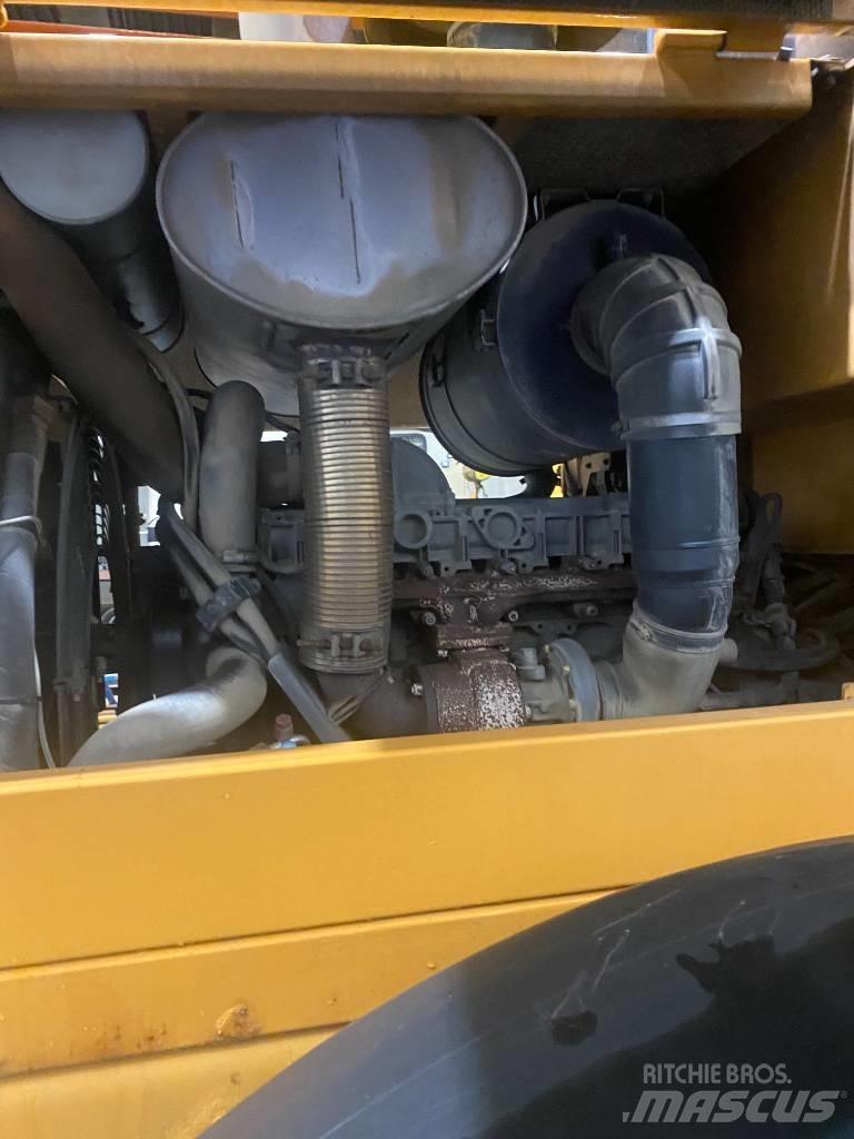 Ljungby L 10  휠로우더