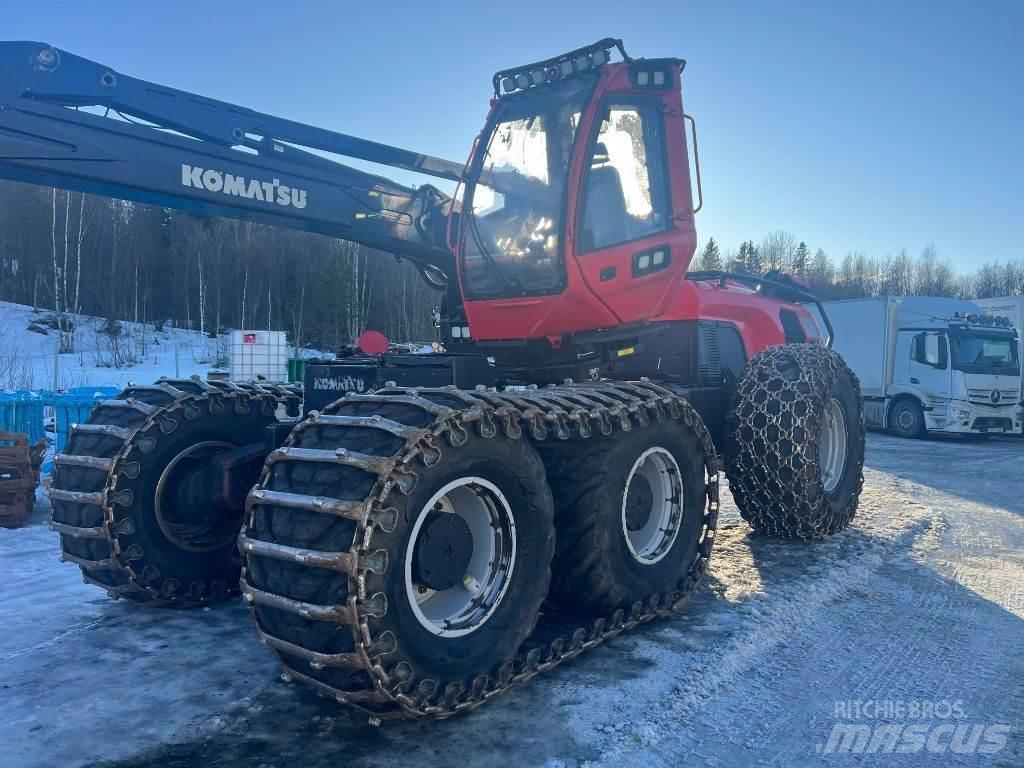 Komatsu 951 원목 하베스터