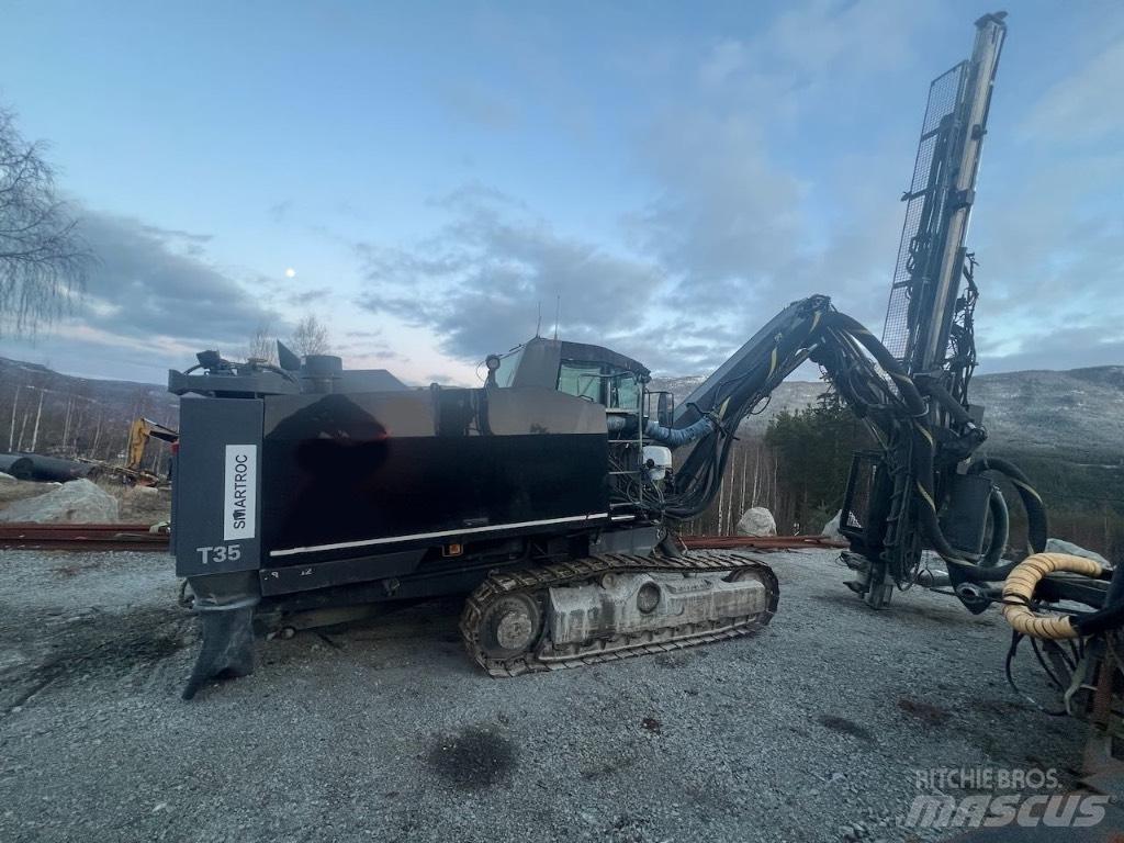 Epiroc Smartroc T35 도로 굴착기