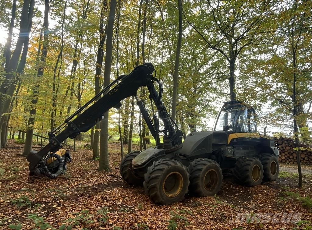 Ponsse Ergo 8W 원목 하베스터