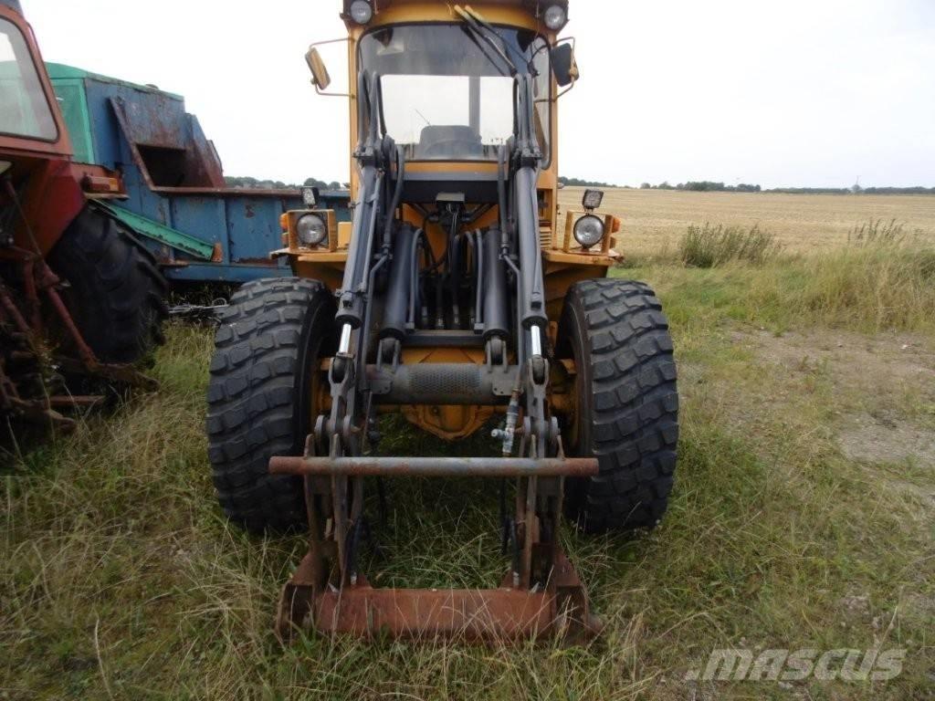 Volvo BM 4200  휠로우더