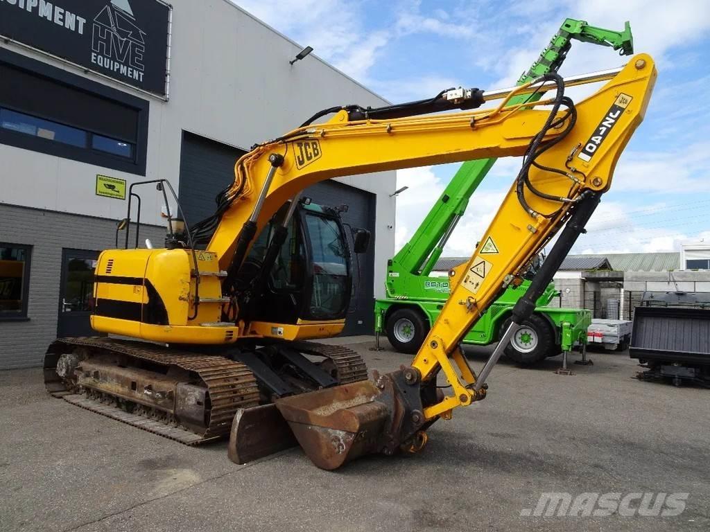 JCB JZ140 대형 굴삭기 29톤 이상