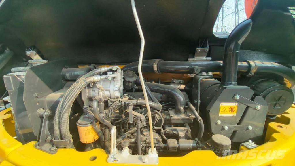 Komatsu PC 78 US 소형 굴삭기 7톤 미만