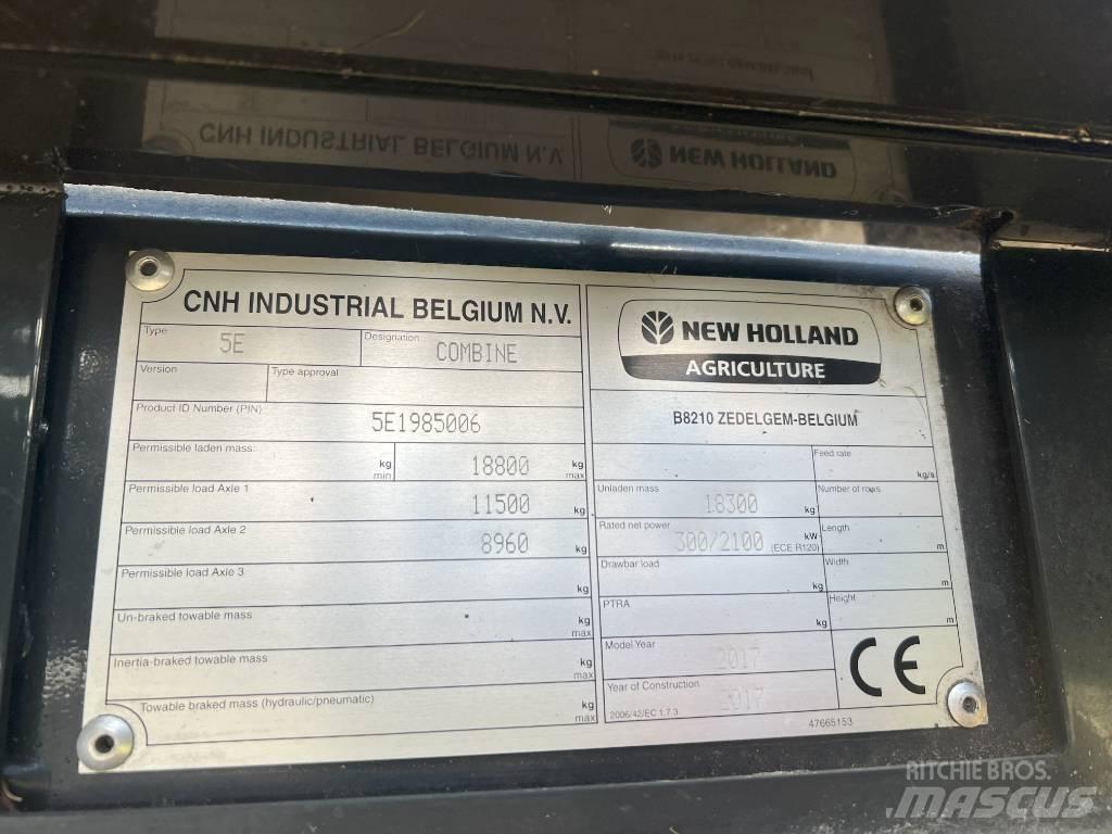New Holland 8.85 콤바인 수확기