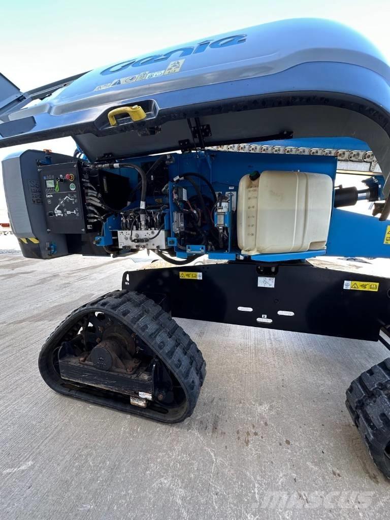 Genie S 65 Trax 견인식 전동이동 리프트