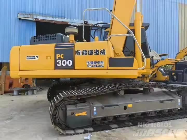Komatsu PC300 대형 굴삭기 29톤 이상