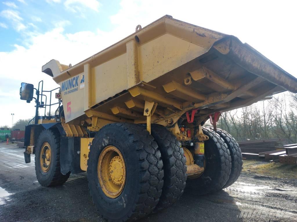 CAT 772G 건설현장 덤프트럭