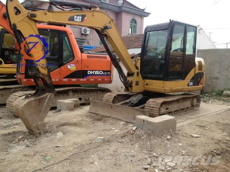 CAT 306 소형 굴삭기 7톤 미만