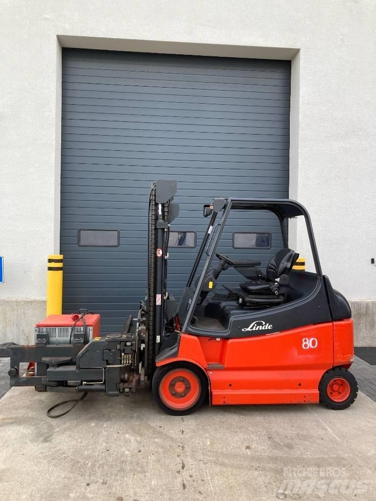 Linde E25/600/336 협로형 트럭