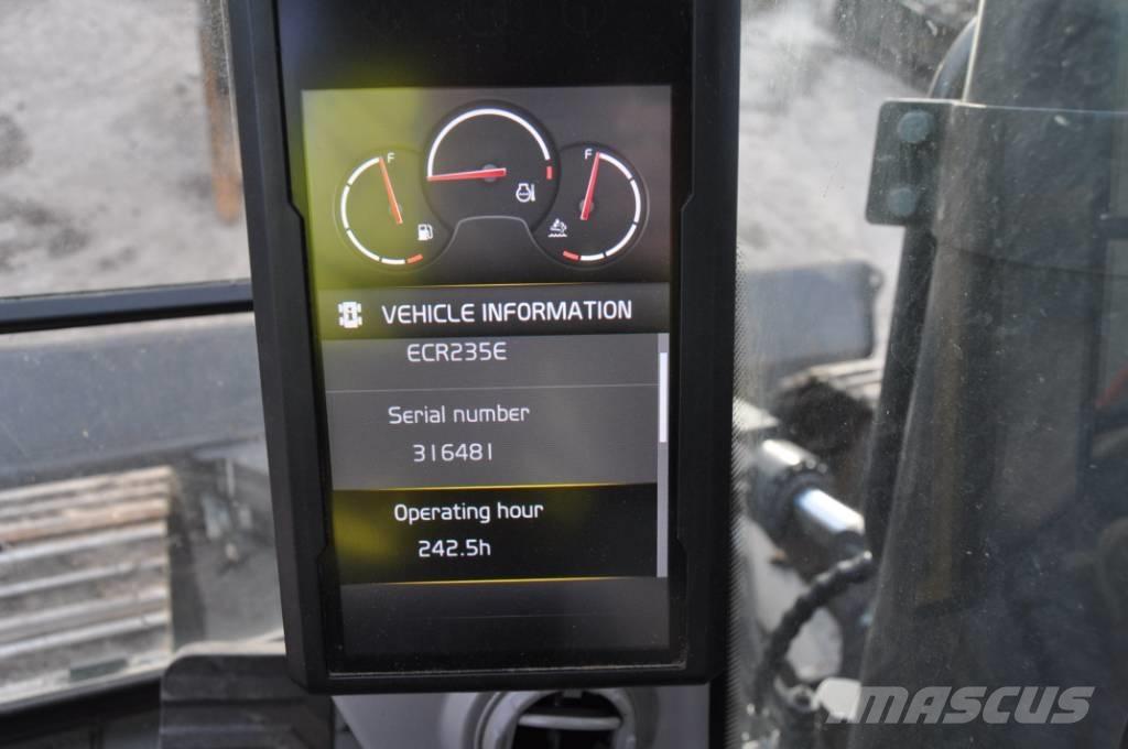 Volvo ECR 235 EL 대형 굴삭기 29톤 이상