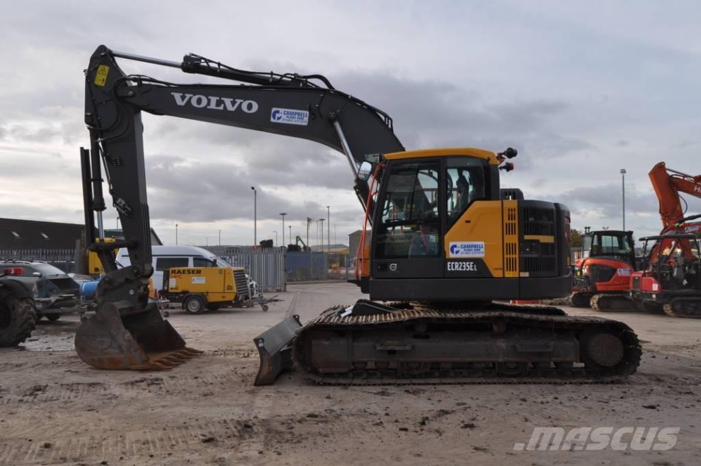 Volvo ECR 235 EL 대형 굴삭기 29톤 이상