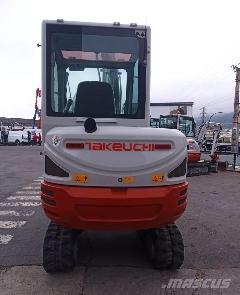 Takeuchi TB 230 소형 굴삭기 7톤 미만