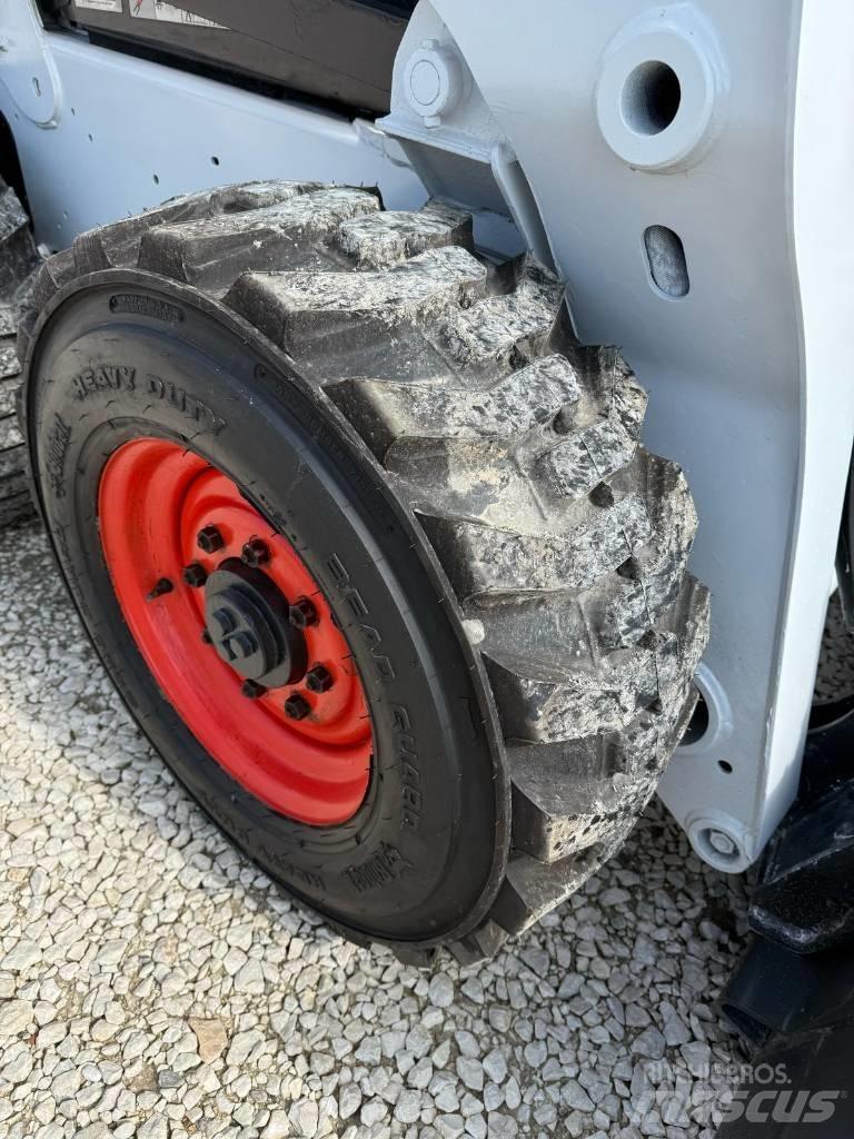Bobcat S 650  스키드로더