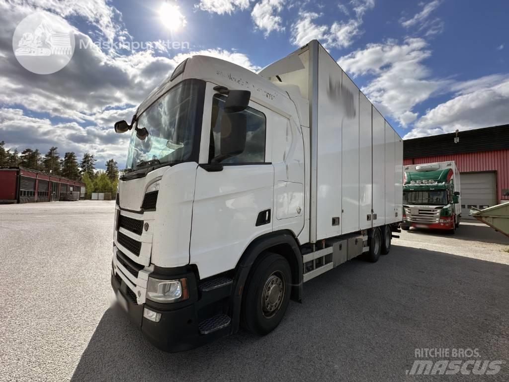 Scania R 520 탑차 트럭