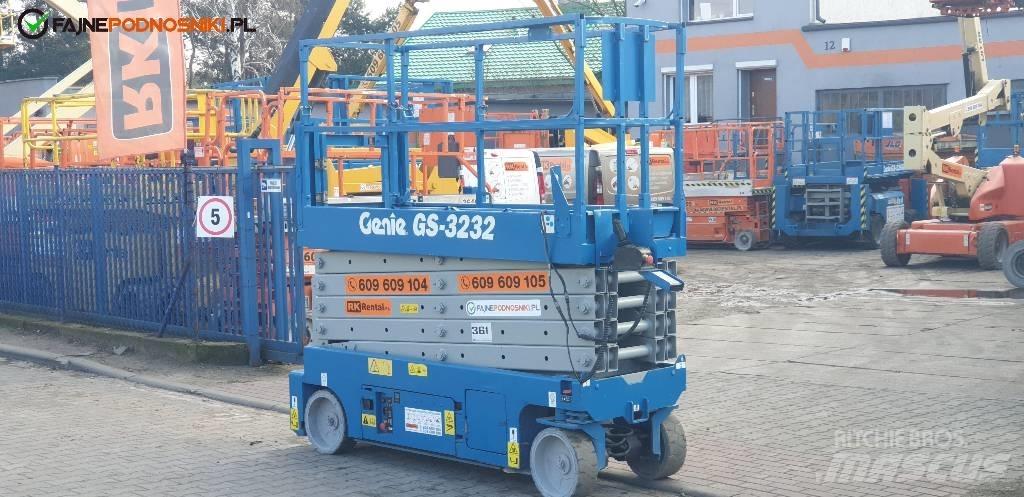 Genie GS 3232 가위형 리프트