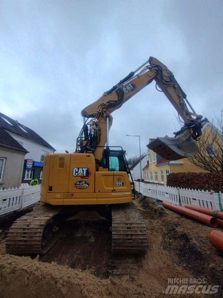 CAT 325 대형 굴삭기 29톤 이상