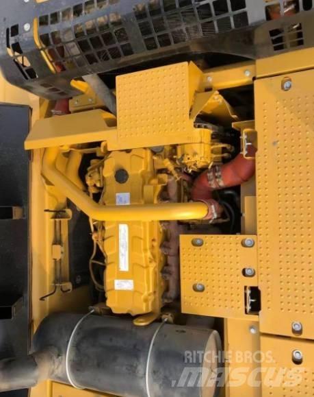 CAT 336D2 대형 굴삭기 29톤 이상