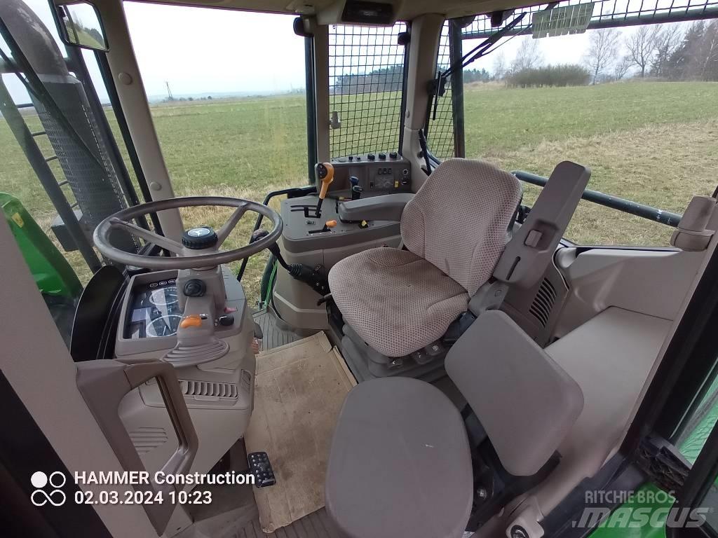 John Deere 6115M 임업용 트랙터