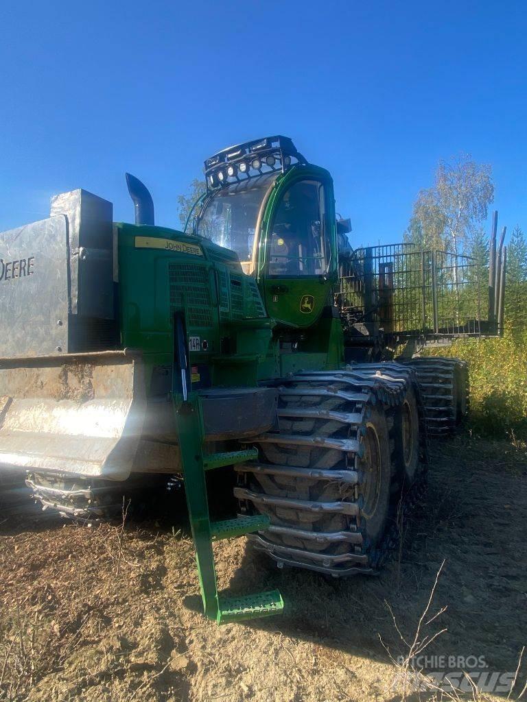 John Deere 1910G 원목 포워더