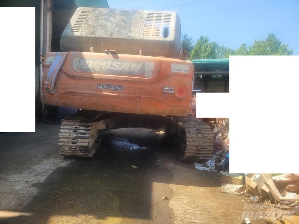 Doosan DX 300 LCA 대형 굴삭기 29톤 이상