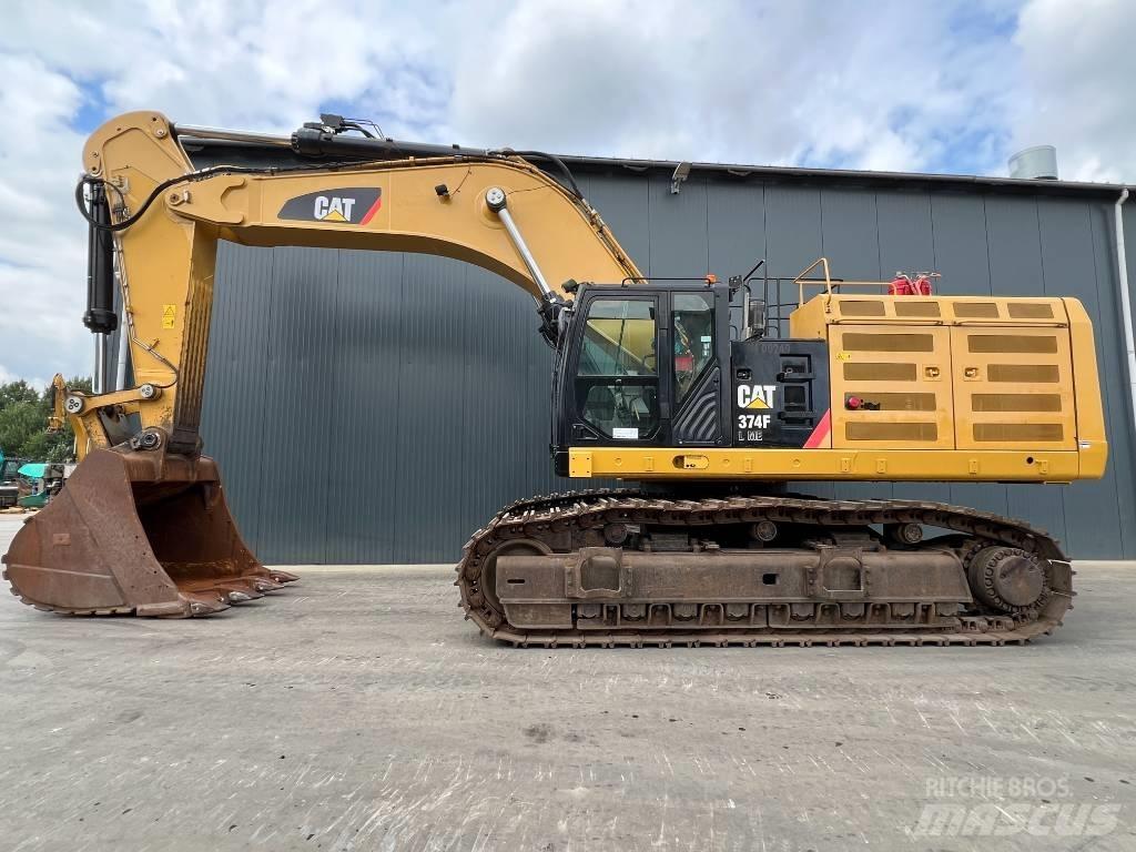 CAT 374 F L ME 대형 굴삭기 29톤 이상