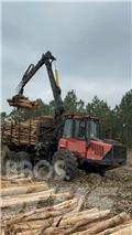 Valmet 840.3 원목 포워더