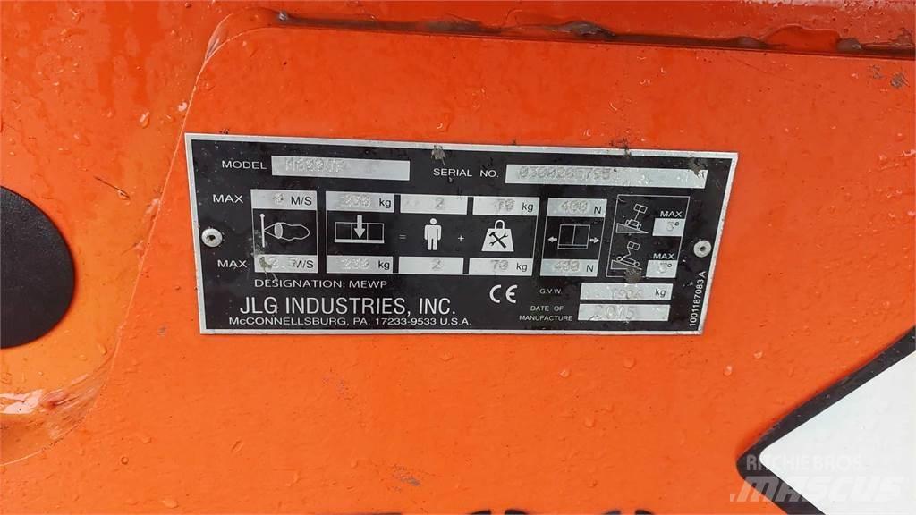JLG M600JP 견인식 전동이동 리프트