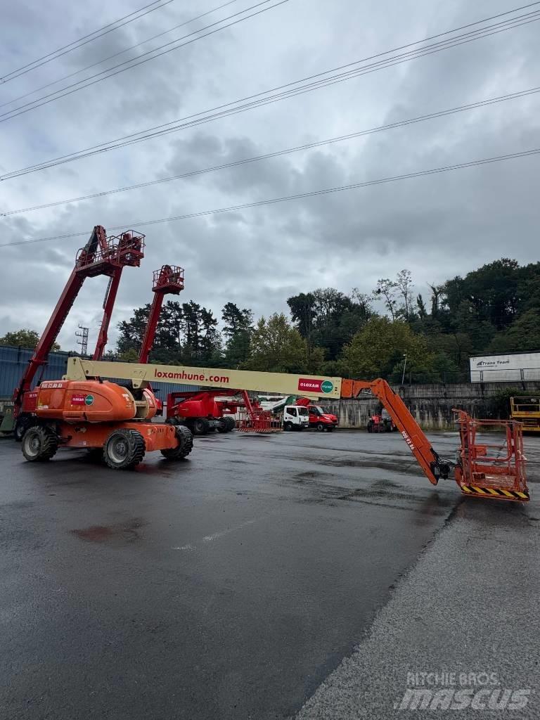 JLG 860 SJ 견인식 전동이동 리프트