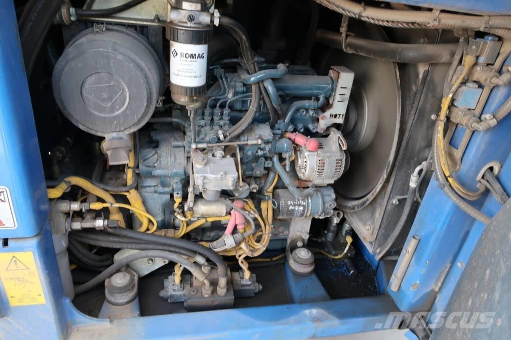 Bomag BW 154 AP-4 트윈 드럼 롤러