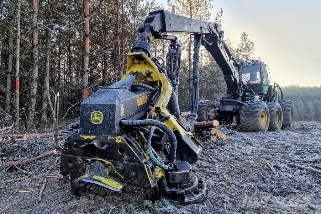 John Deere 1470 E 원목 하베스터