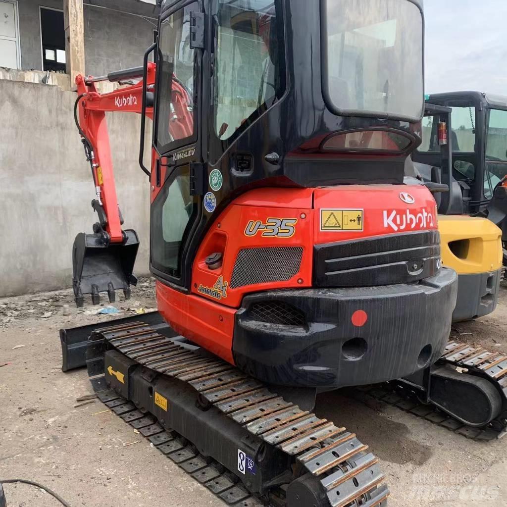 Kubota U35 소형 굴삭기 7톤 미만