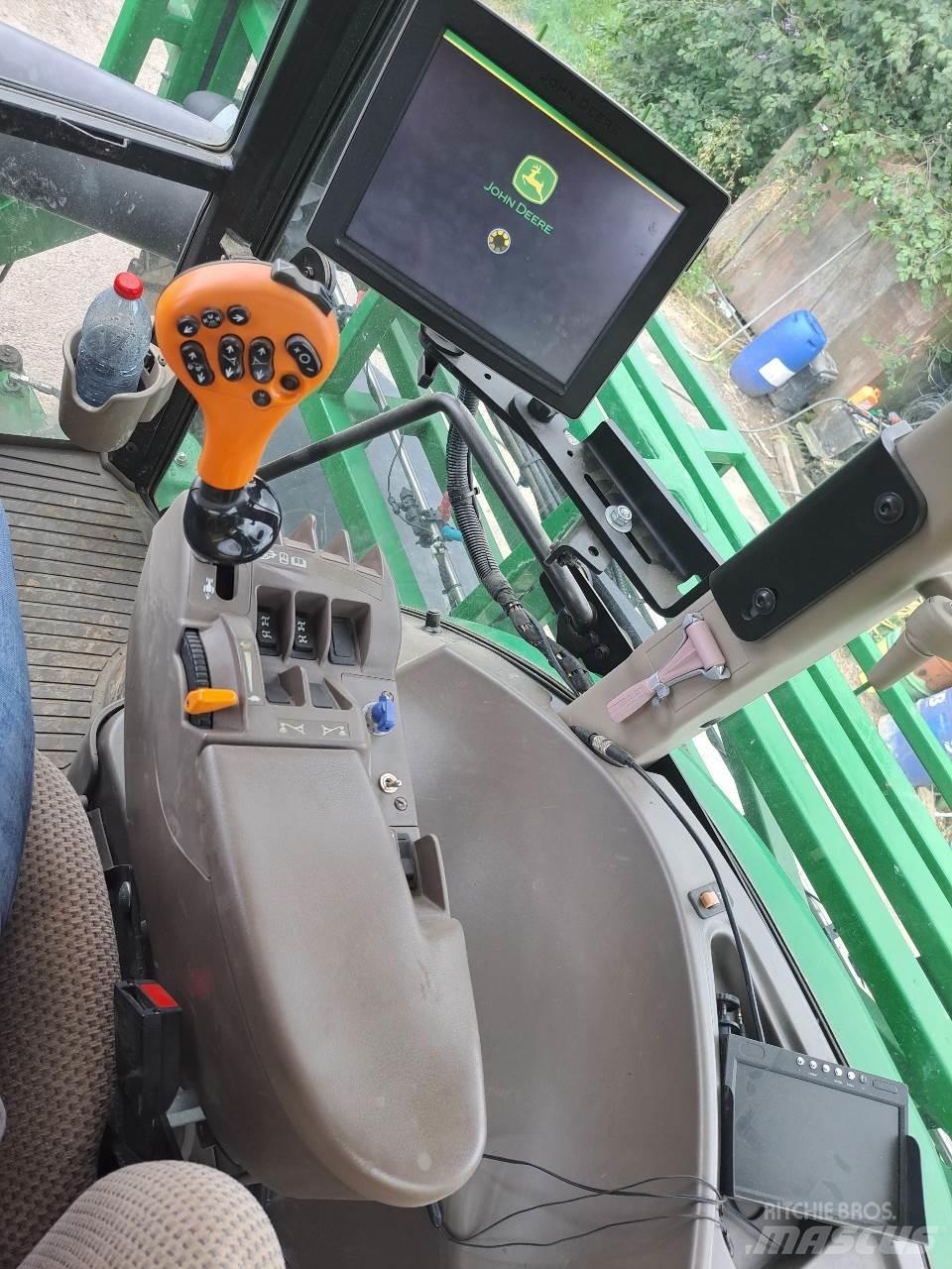 John Deere R4040 I 자주 동력 분무기