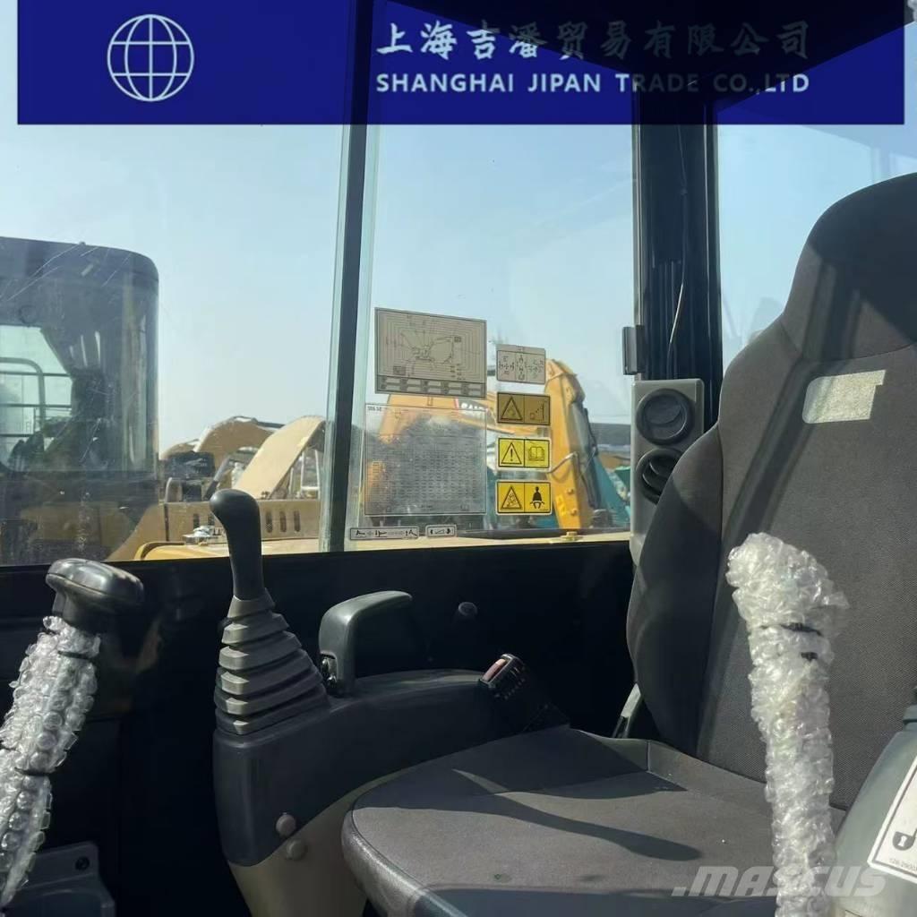 CAT 305.5 E 소형 굴삭기 7톤 미만