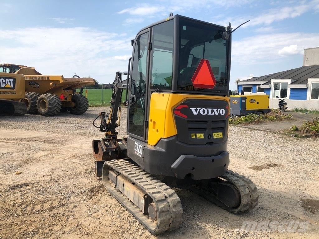 Volvo ECR 25 D 소형 굴삭기 7톤 미만