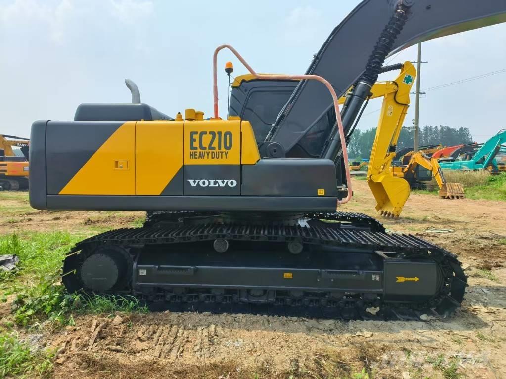 Volvo EC 210 대형 굴삭기 29톤 이상