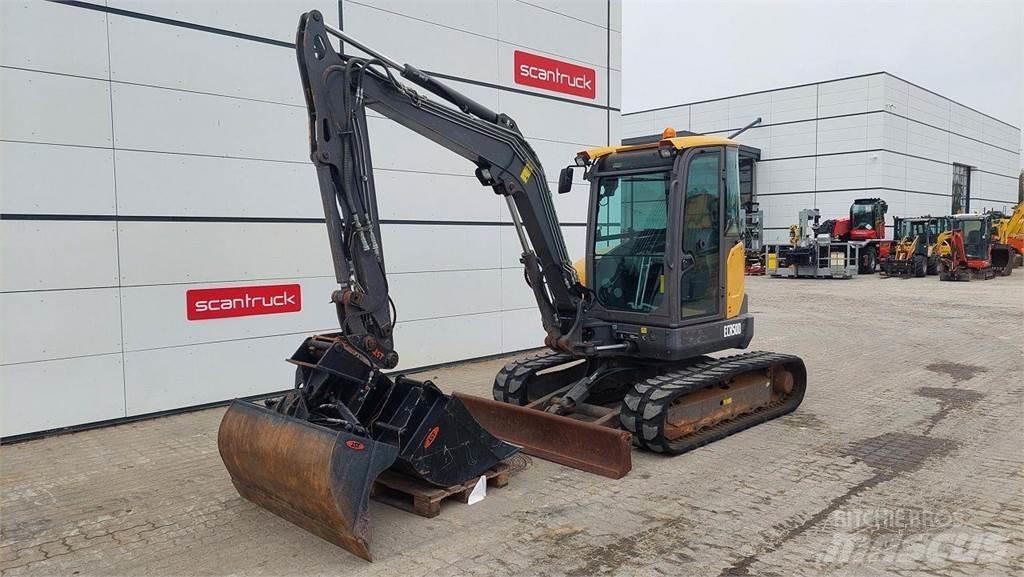 Volvo ECR50D  휠 굴삭기