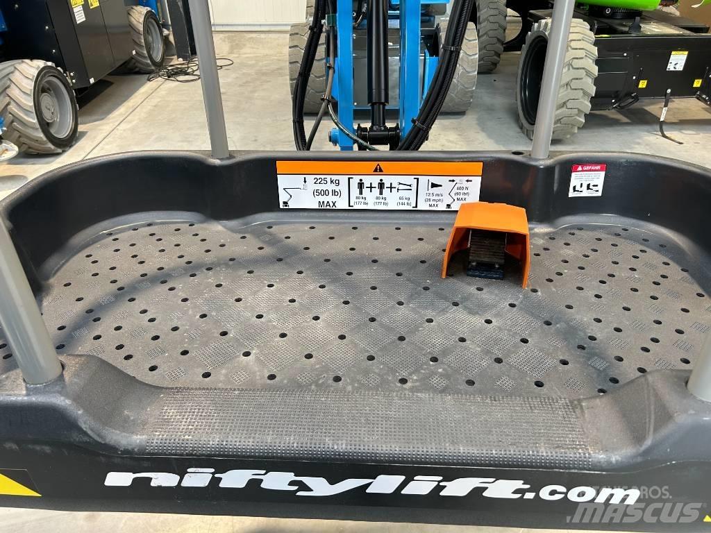 Niftylift HR 17 NE 관절형 전동이동 리프트