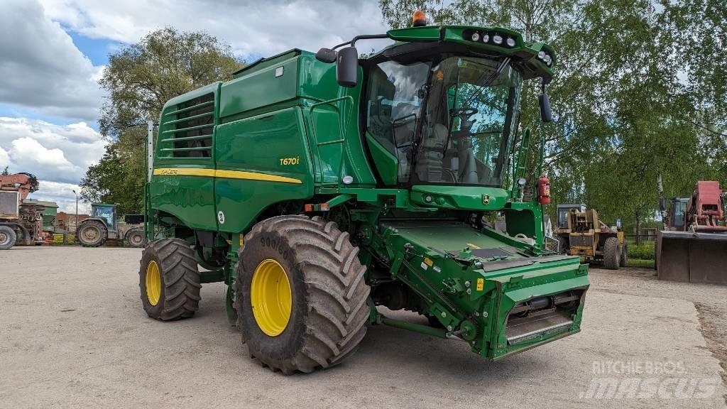 John Deere T 670 i 콤바인 수확기