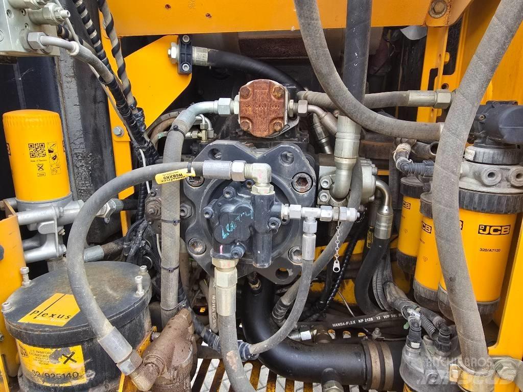 JCB JS 220 N LC 대형 굴삭기 29톤 이상