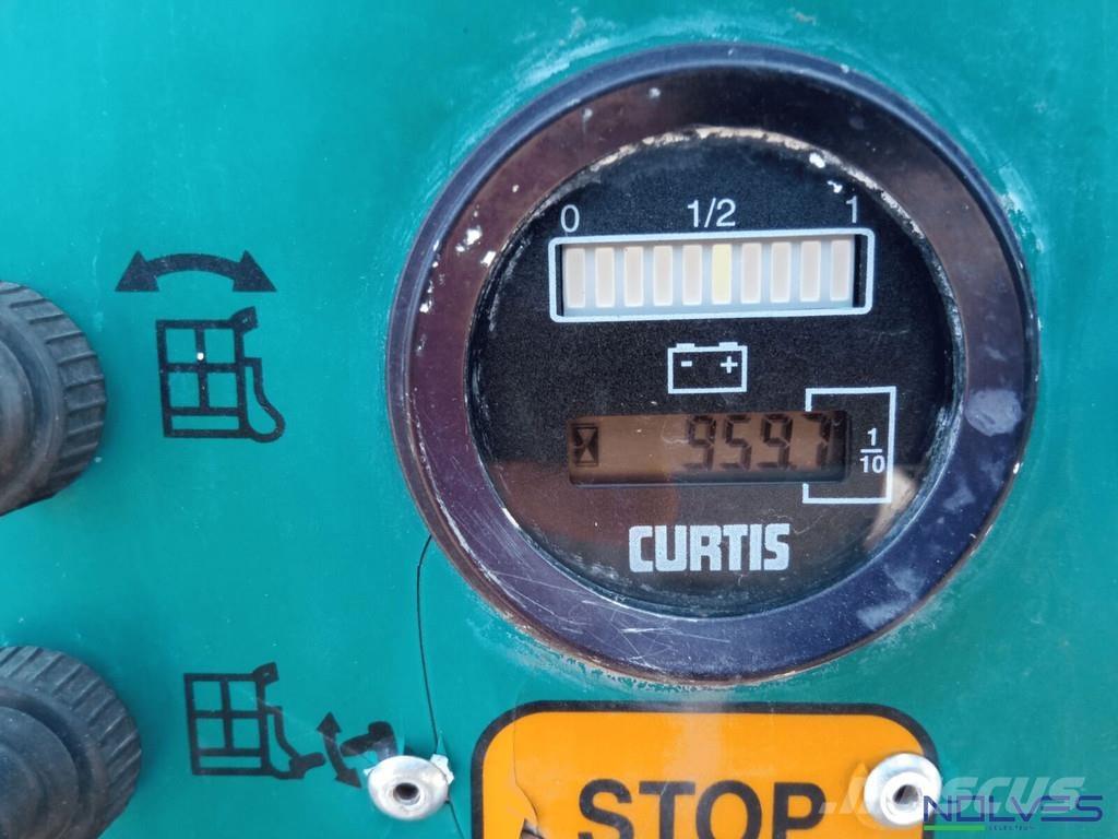 Iteco BI92S 관절형 전동이동 리프트