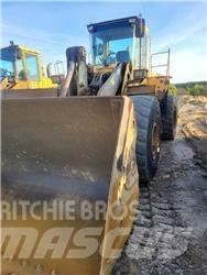 Volvo L180C  휠로우더