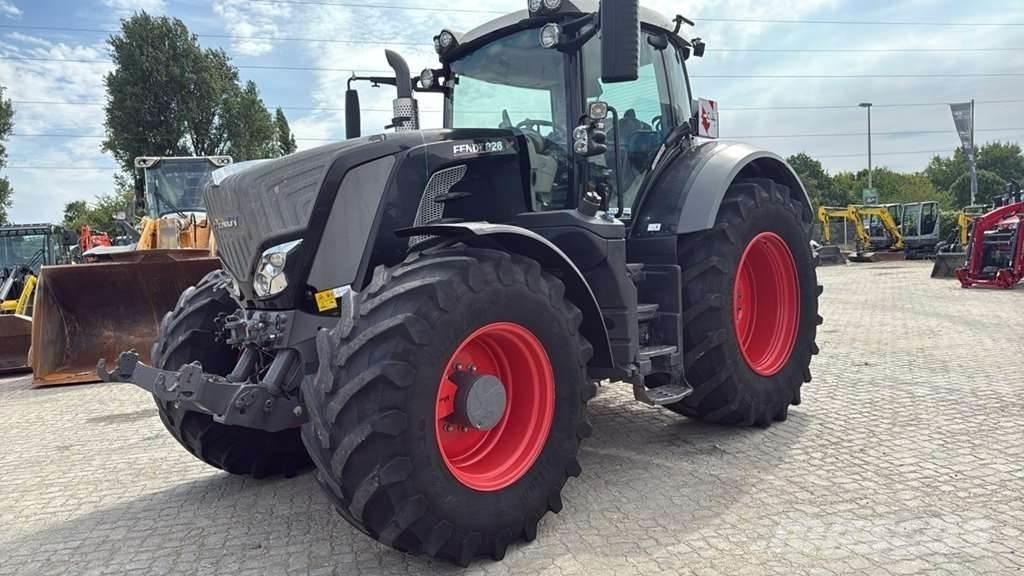 Fendt 828 Vario 0 트랙터